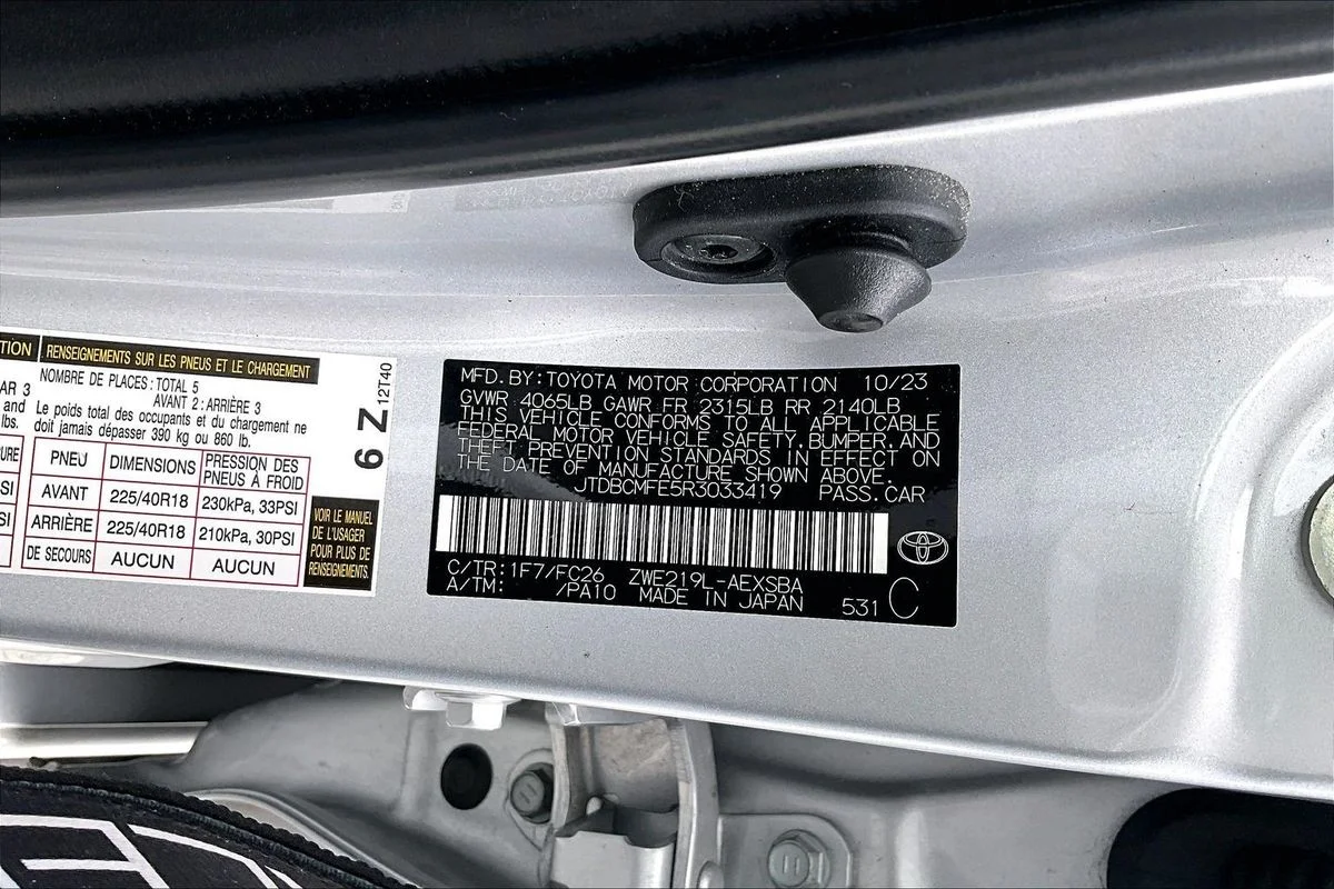 Used 2024 Silver Toyota Hybrid SE image 19