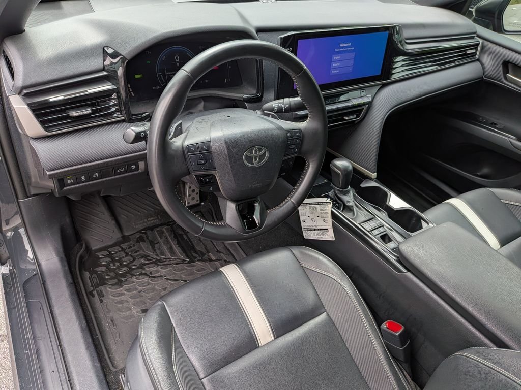 Certified Used 2025  Toyota SE image 12