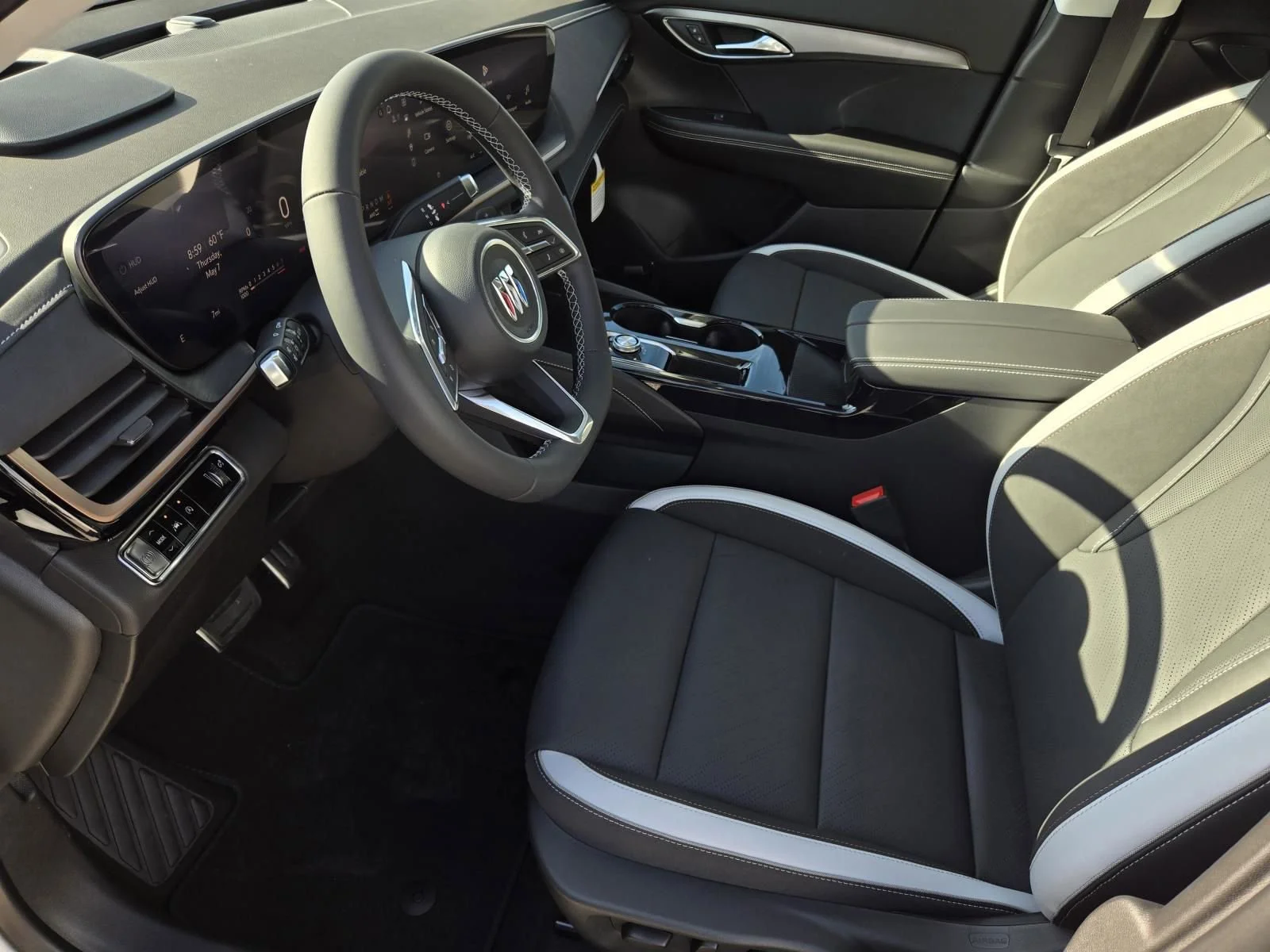 2026 Buick Envision Sport Touring - Photo 8