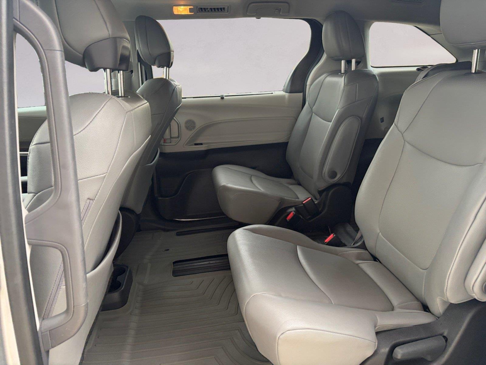 Used 2023 Celestial Silver Metallic TOYOTA XLE 8-Passenger image 13