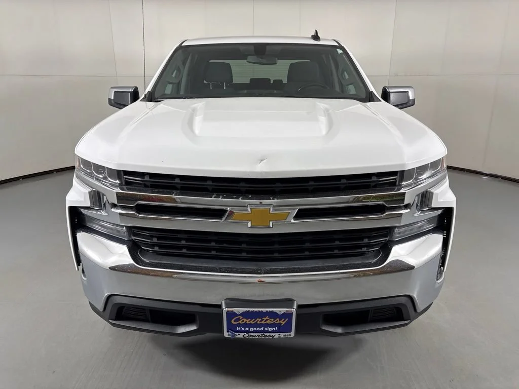 Certified Used 2020 SUMMIT WHITE Chevrolet LT image 4