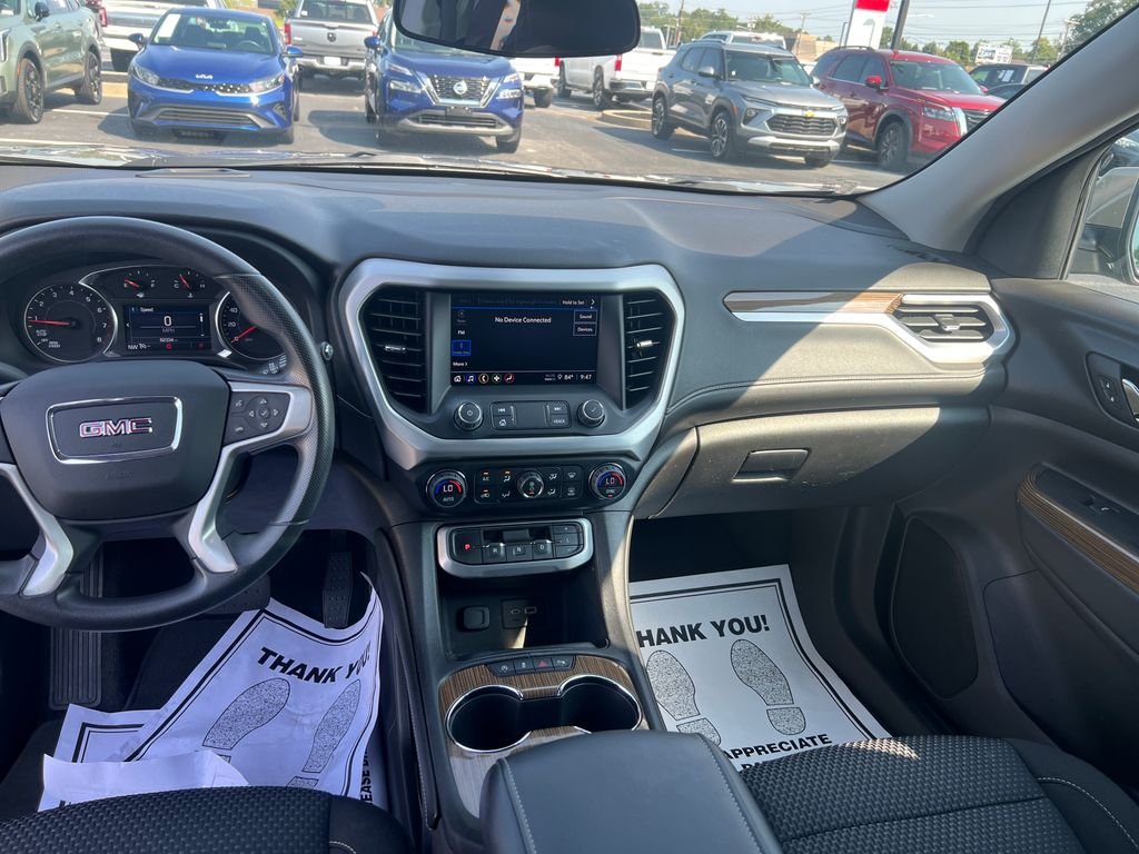 Used 2022 Gray GMC SLE image 16