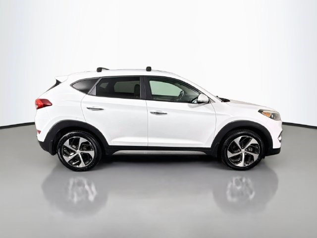 Used 2017 Dazzling White Hyundai Limited image 8