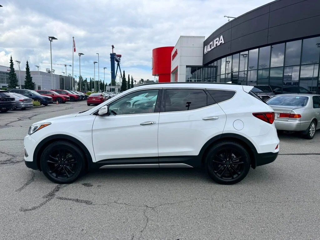 Used 2017  Hyundai AWD 2.0T Ultimate Dilawri Certified   Local BC   R image 2