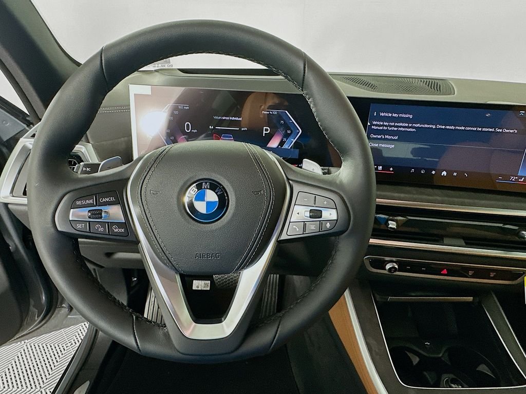 New 2026 Gray Metallic BMW xDrive40i image 10