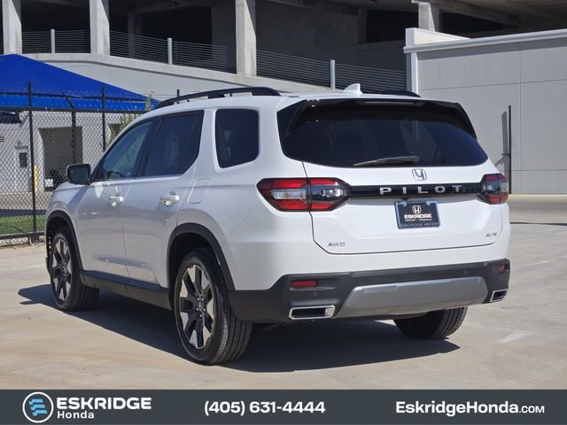 Certified Used 2026 Platinum White Pearl Honda AWD Elite image 5