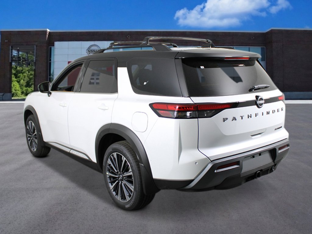 New 2026 Everest White Pearl Tricoat/Super Black Nissan Platinum image 3