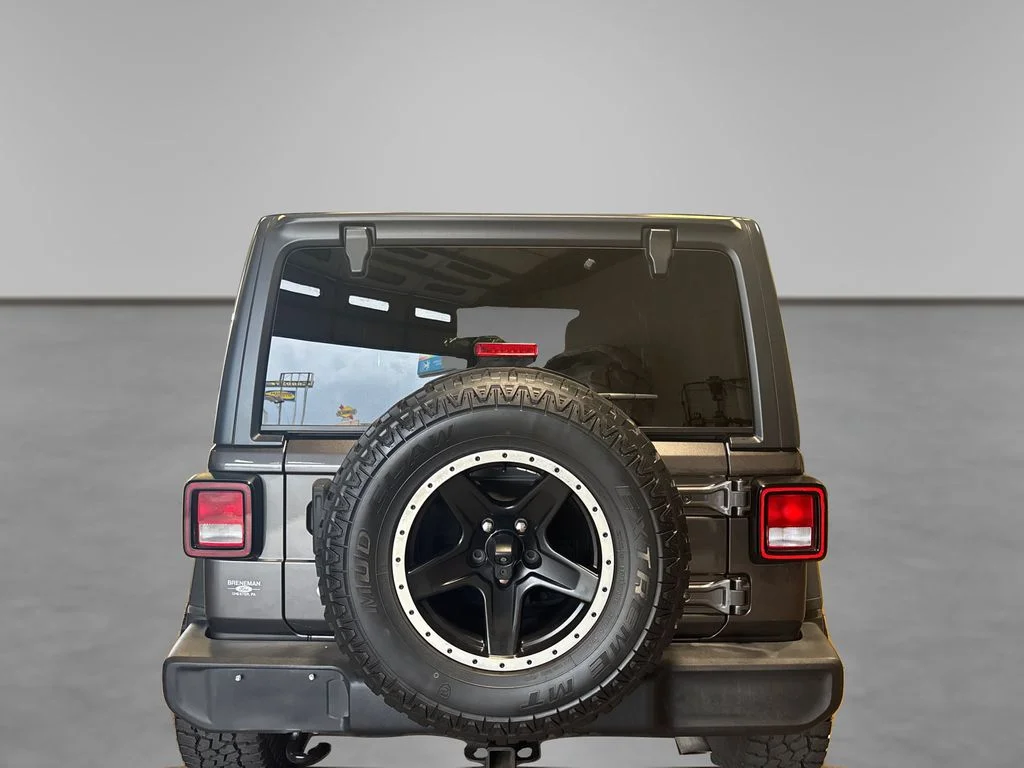 Certified Used 2019 Granite Crystal Clearcoat Metallic Jeep Unlimited Sport S image 15