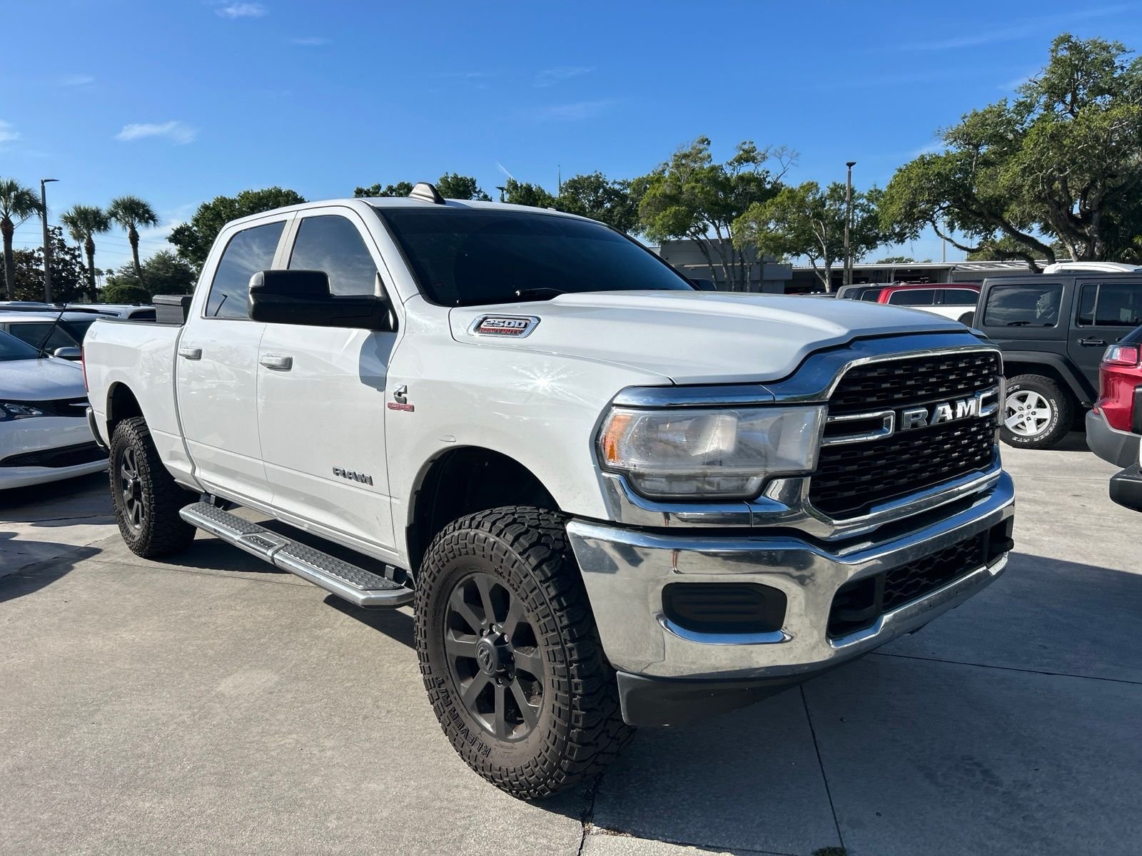 Used 2022 White Ram Big Horn image 7