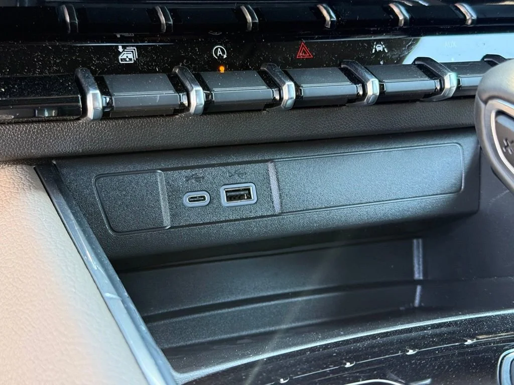 New 2026 Summit White GMC Denali image 24