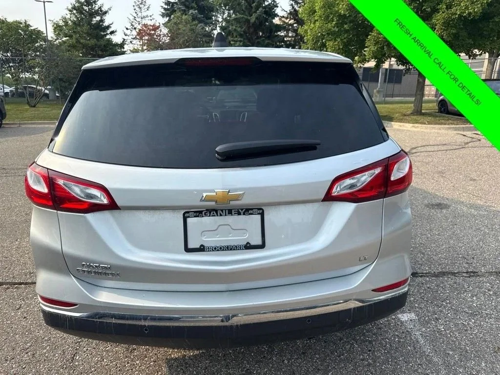 Used 2020 Silver Ice Metallic Chevrolet LT image 9