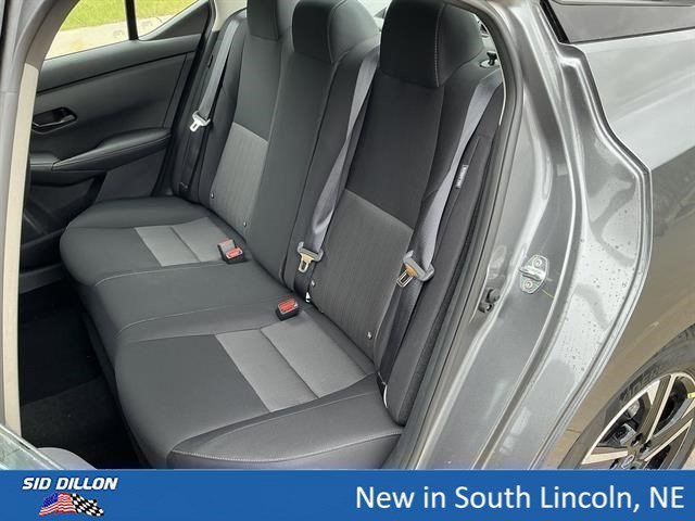 2025 Nissan Sentra SV - Photo 10