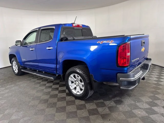 Used 2019 Blue Chevrolet LT image 6