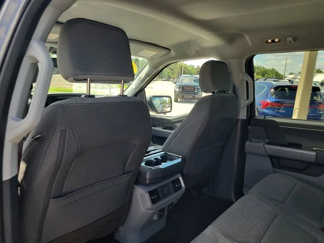 Used 2024 Gray Ford XLT image 12