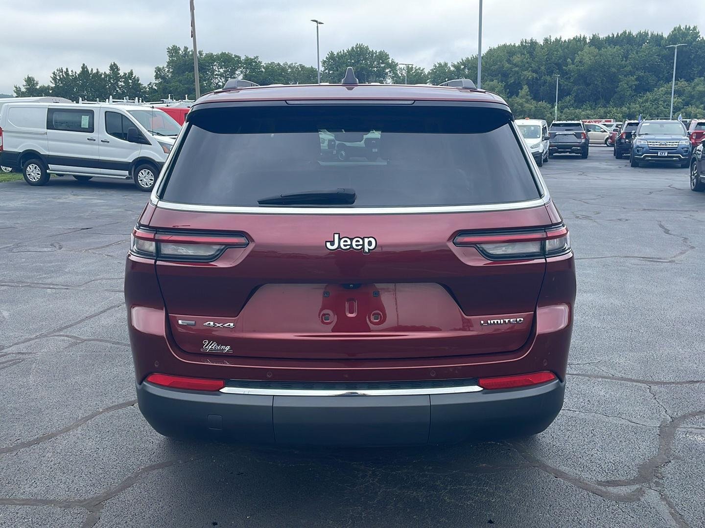 Used 2021 Velvet Red Pearlcoat Jeep Limited image 4