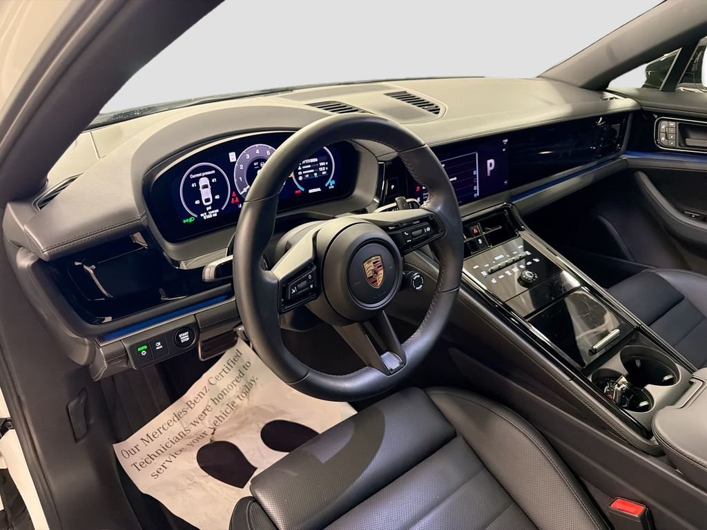 Used 2025 White Porsche 4 image 4