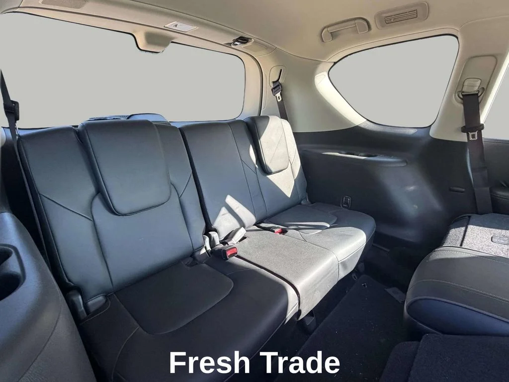 Used 2023 Hermosa Blue Pearl Nissan Platinum image 8