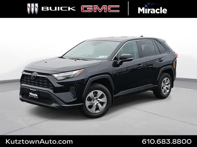 2023 Toyota RAV4 LE