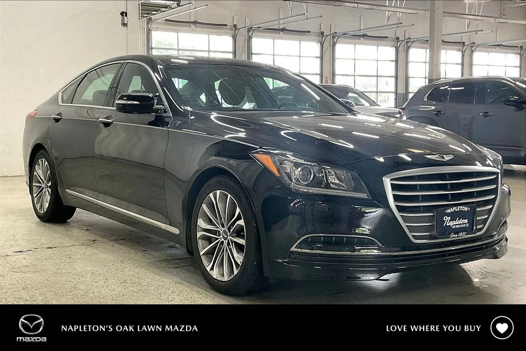 2015 Hyundai Genesis 3.8 AWD's photo