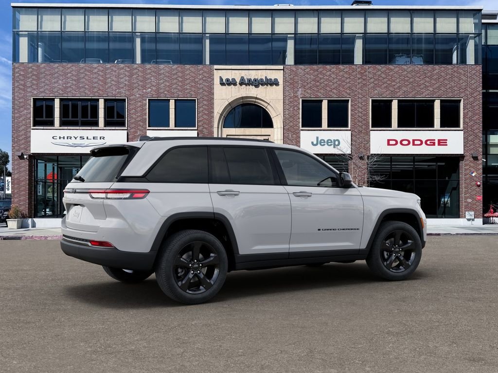 2025 Jeep Grand Cherokee Altitude