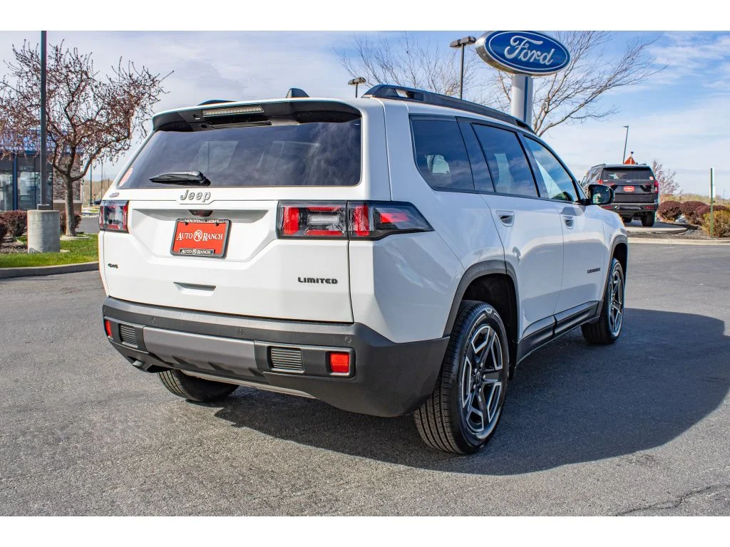 New 2026 Bright White Clearcoat Jeep Laredo image 7