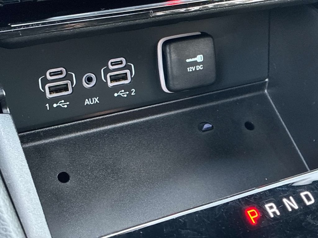 Used 2023 White Jeep Altitude X image 27