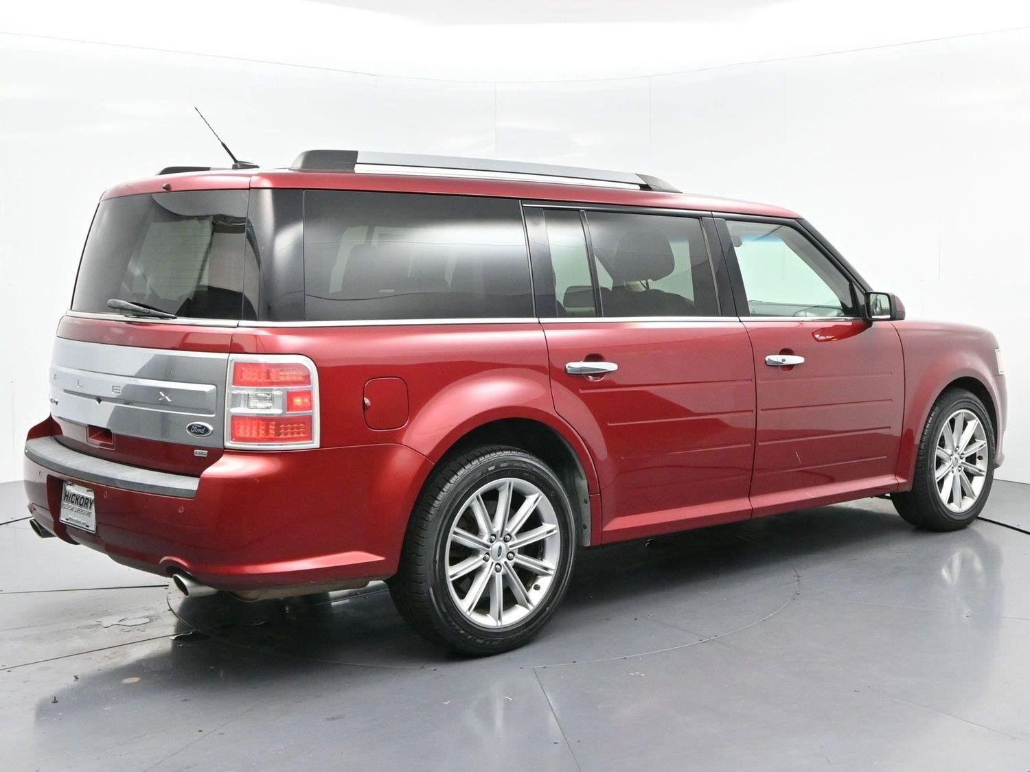Used 2014 Ruby Red Metallic Tinted Clearcoat Ford Limited image 7