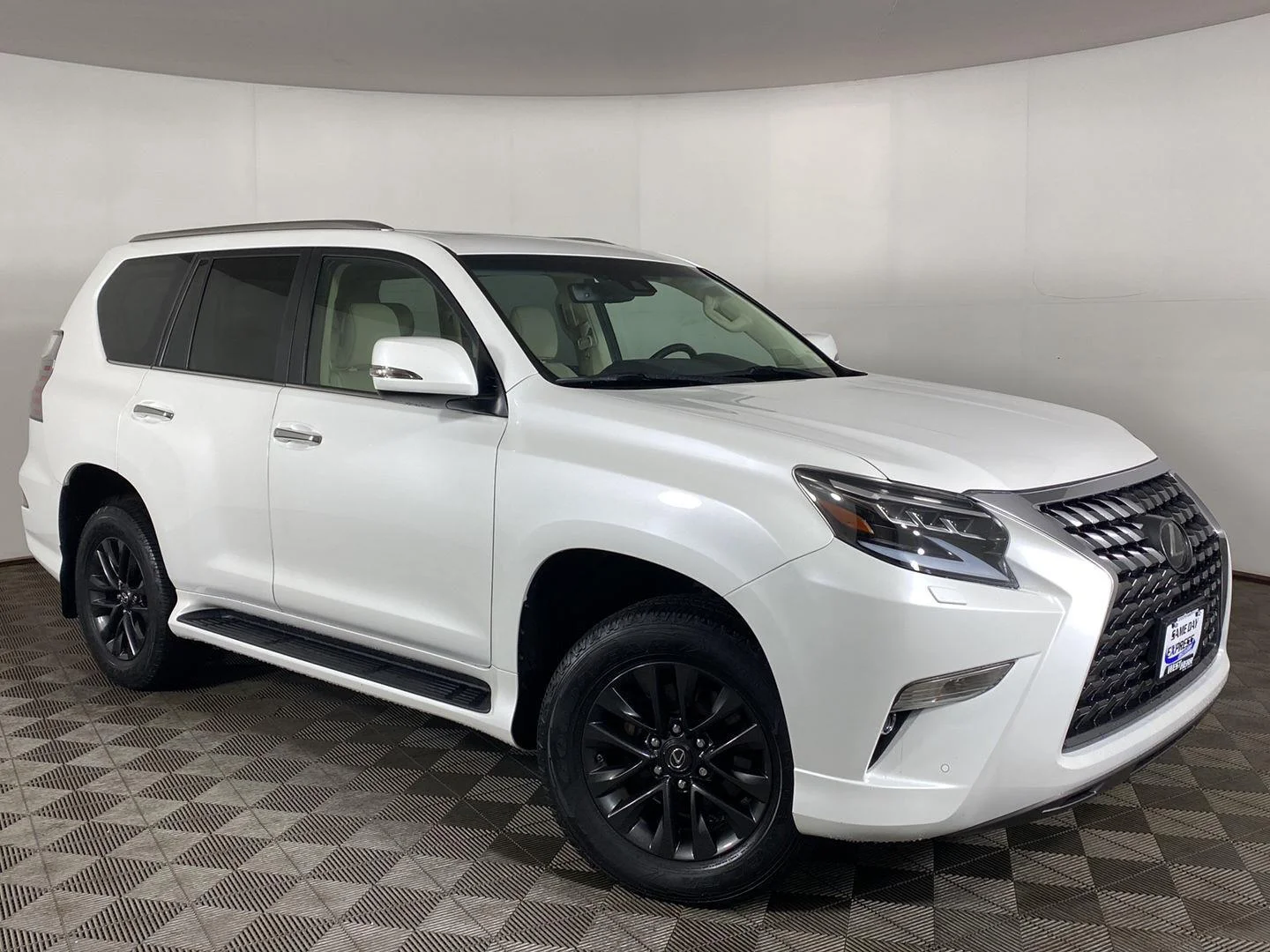 Used 2020 Starfire Pearl Lexus GX 460 Premium image 28
