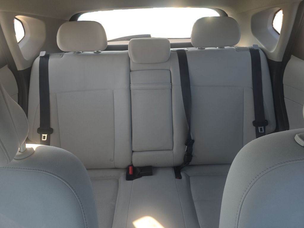 Used 2024 Denim Blue Pearl Hyundai SE image 10