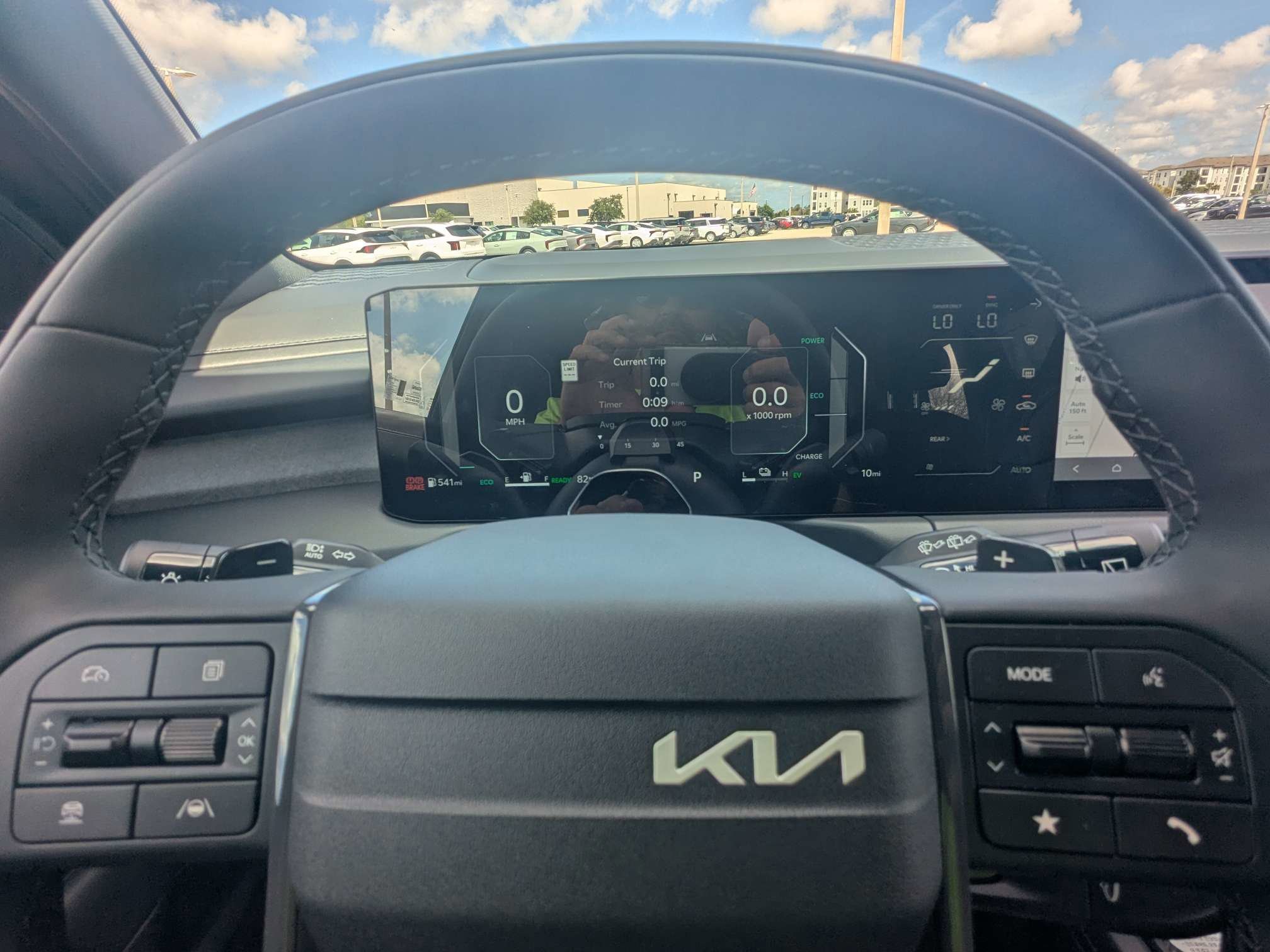 New 2027 Wolf Gray Kia X-LINE SX image 42