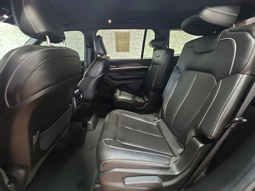 Used 2024 Black Jeep Limited image 14