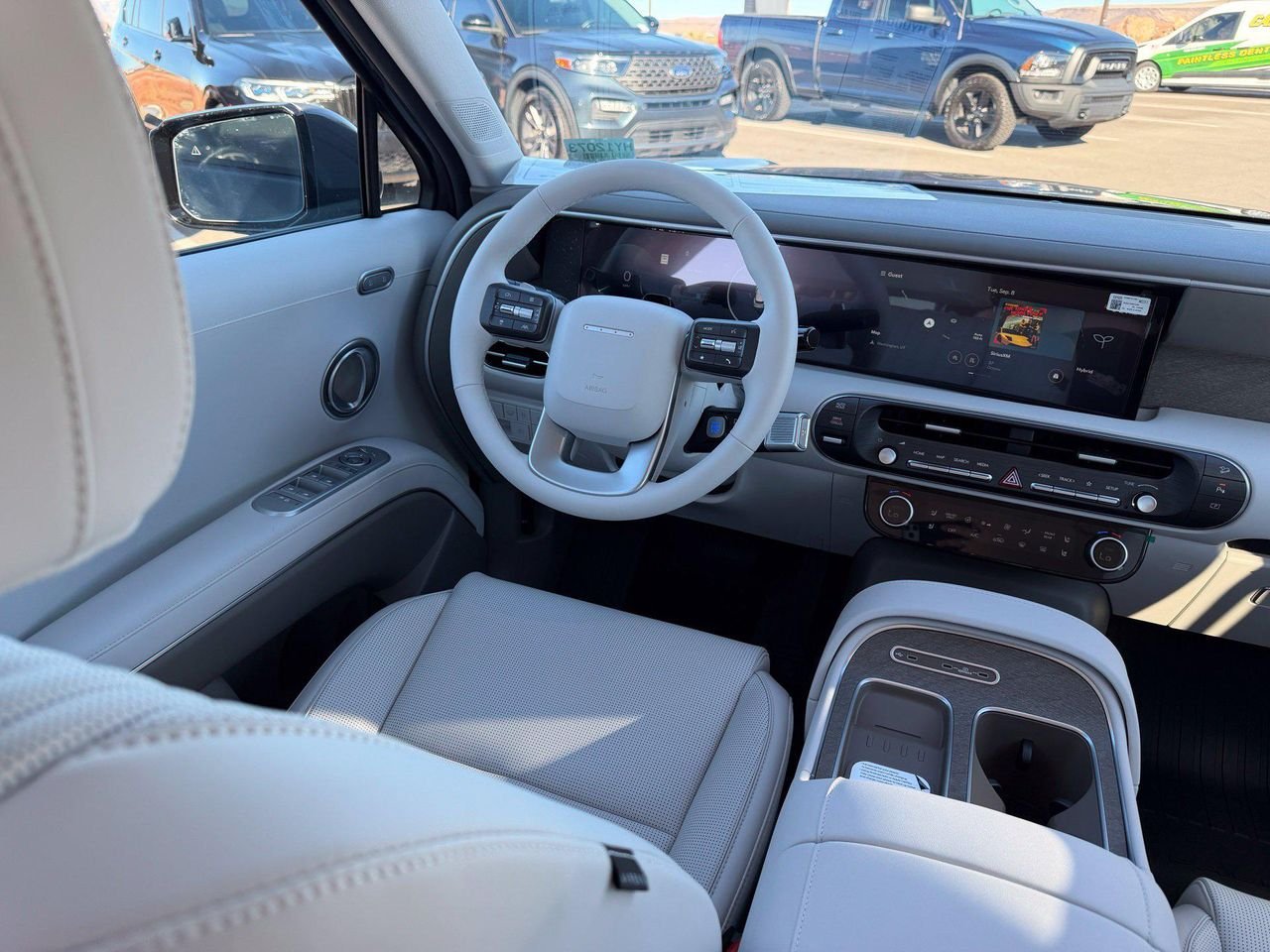 New 2027 Gray Hyundai SEL Premium image 39