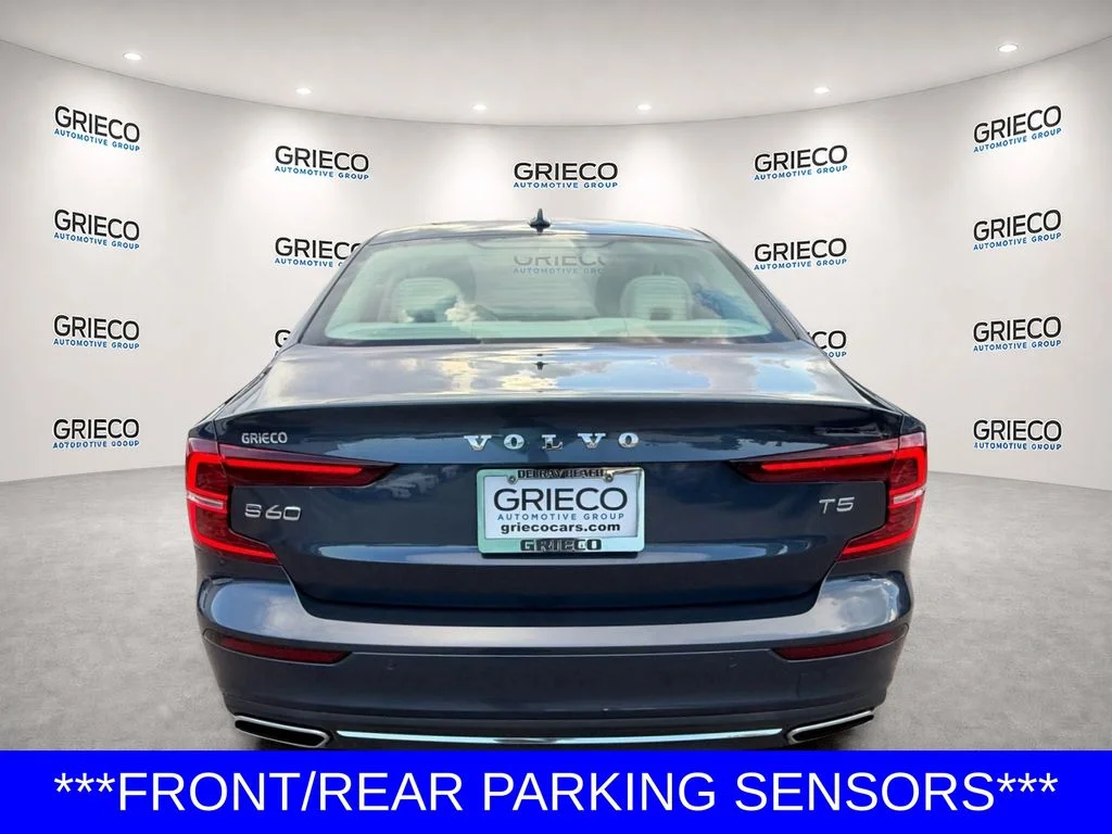Used 2021 Blue Volvo T5 Inscription image 6