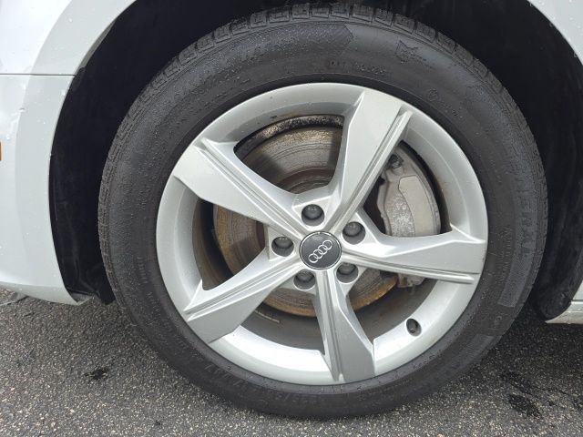 Used 2019 White Audi 2.0T Premium image 28