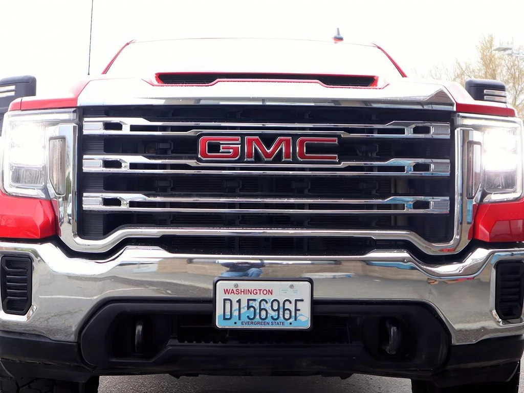 Used 2021 Cardinal Red GMC SLE image 26