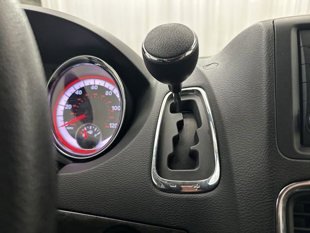 Used 2019 White Dodge SE image 22