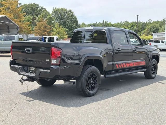Used 2022 Black Toyota SR5 image 13