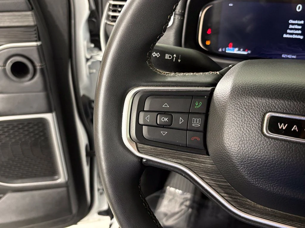 Used 2024 White Jeep Series II image 19
