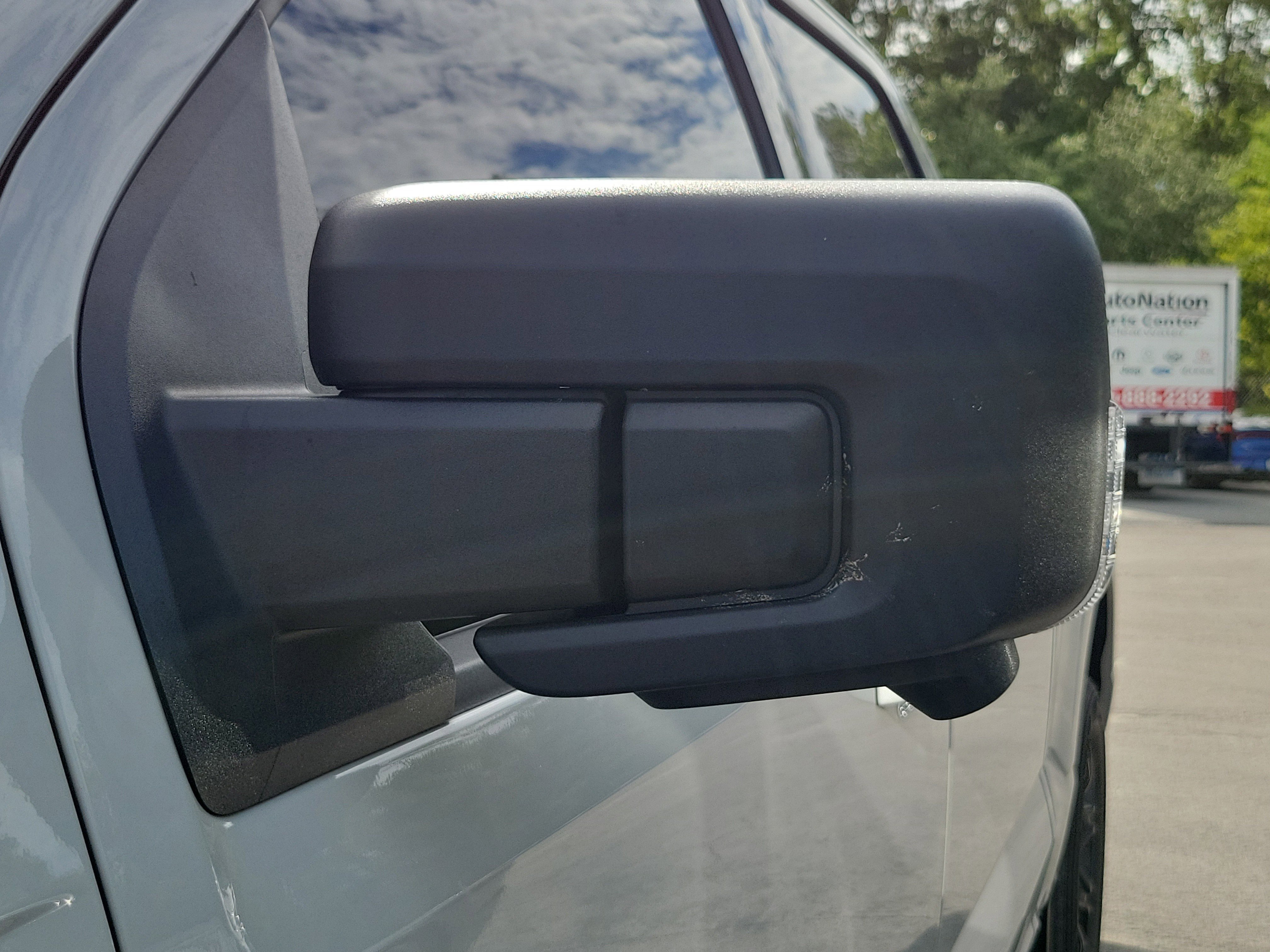 Used 2024 Avalanche Ford XLT image 8