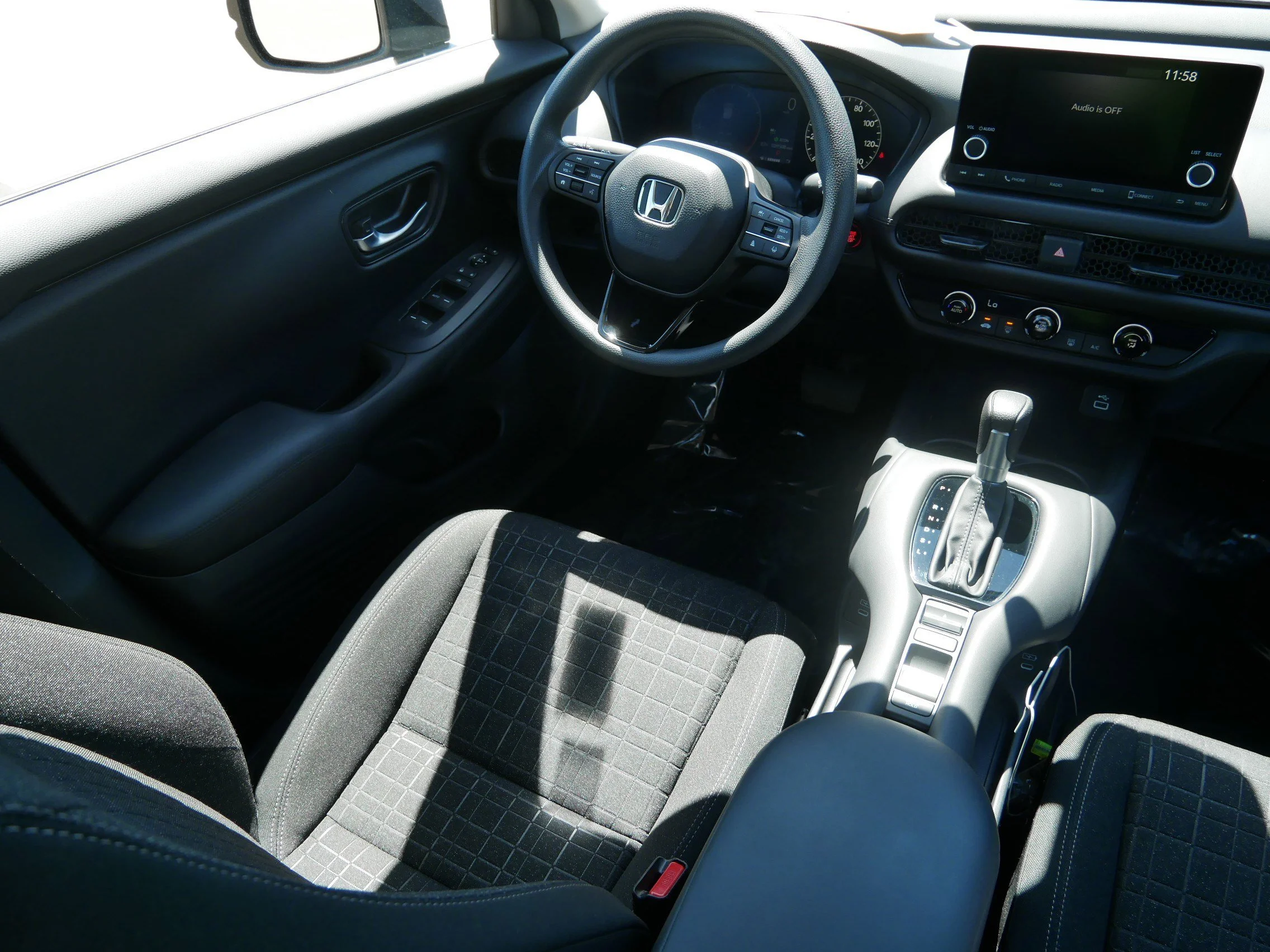 Certified Used 2024 Modern Steel Metallic Honda LX image 9