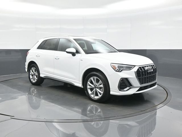 2025 Audi Q3 Premium