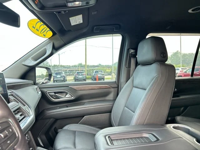 Used 2022 Summit White Chevrolet Z71 image 40