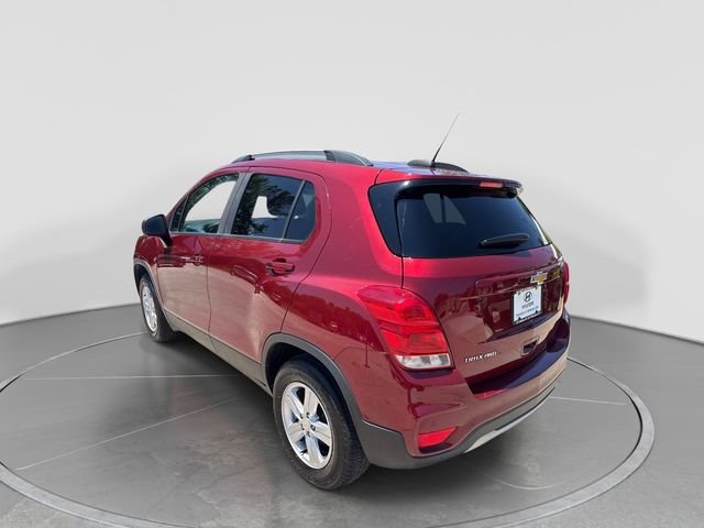 Used 2022 Red Chevrolet LT image 6