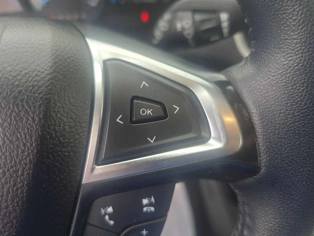 Used 2023 Black Metallic Ford SEL image 32