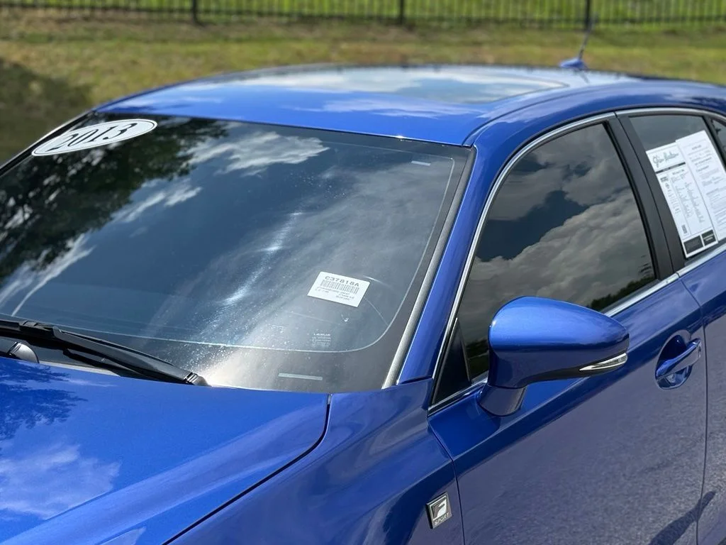 Used 2013 Blue Lexus 200h image 8