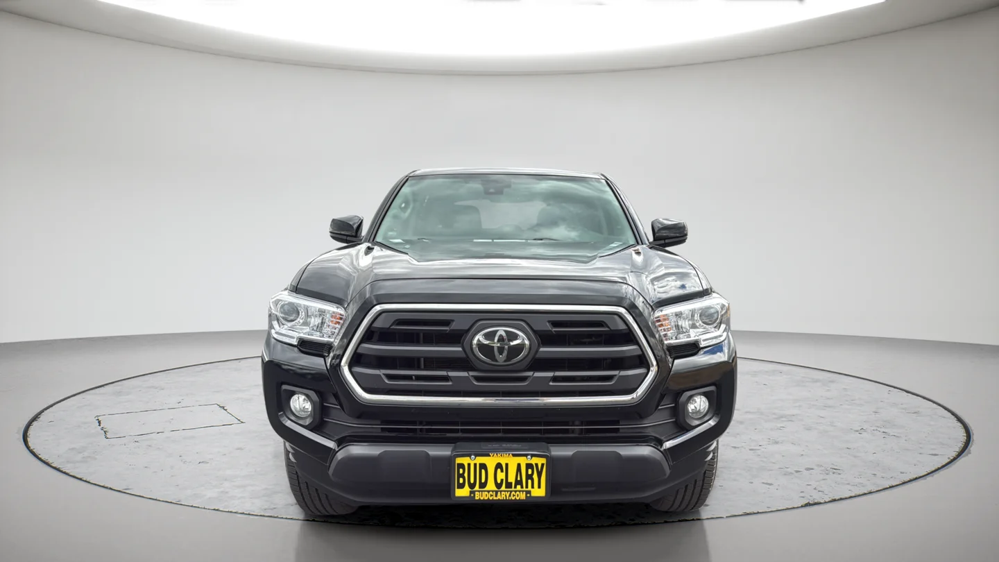 Certified Used 2019 Black Toyota SR5 image 2