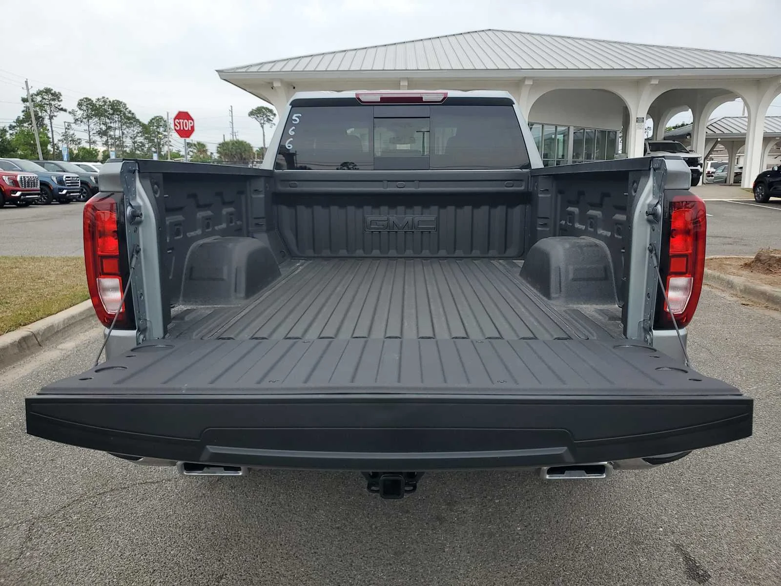 New 2026 Sterling Metallic GMC SLE image 5