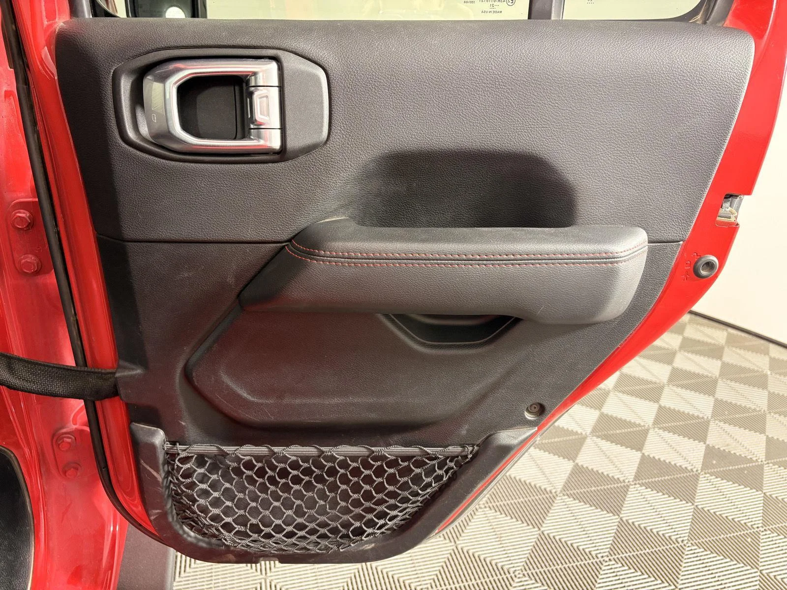 Used 2021 Firecracker Red Clearcoat Jeep Rubicon image 21