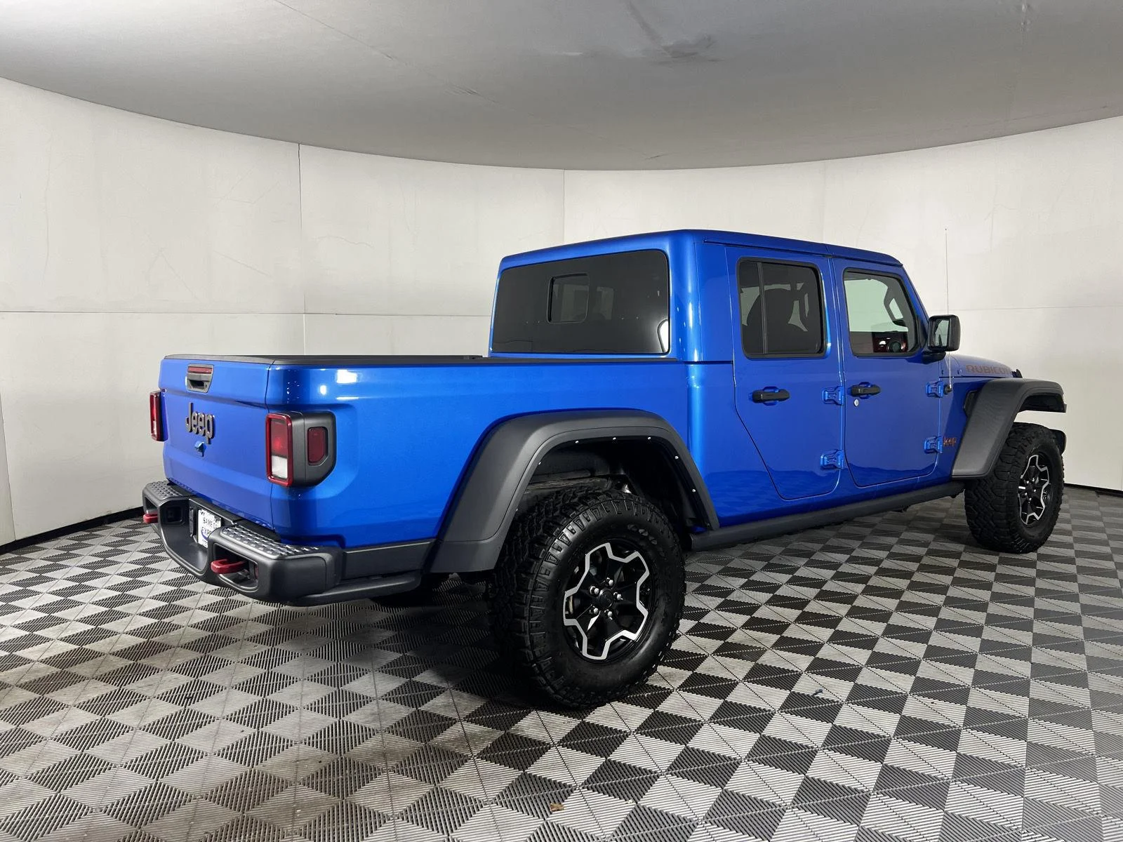 Used 2022 Hydro Blue Pearlcoat Jeep Rubicon image 9