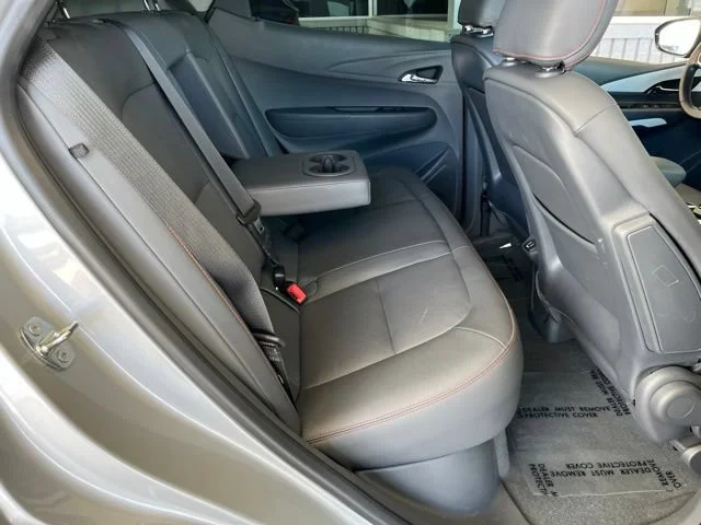 Used 2021 Silver Ice Metallic Chevrolet Premier image 51